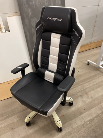 1049656-1 Gaming chair in leather DXRACER, 1 piece