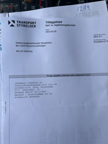 1051225-53 Step car Scania P114GB4X2NB340 -2002 177578.7 km Repair object