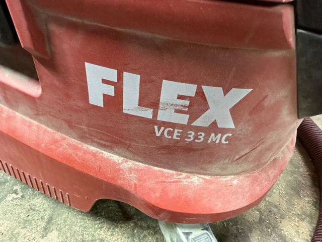 1071155-2 Flex VCE 33 MC construction vacuum cleaner