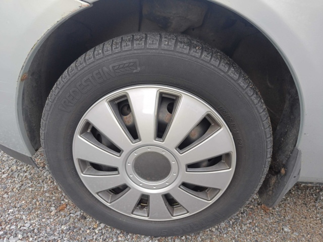 1000000-31 Renault Clio 5-door Hatchback 1.2 - 2005