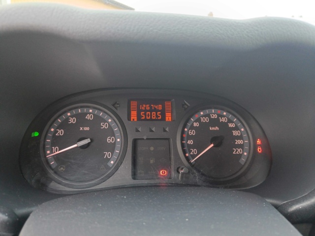 1000000-51 Renault Clio 5-door Hatchback 1.2 - 2005