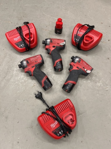 1057178-6 Impact screwdriver x3 with accessories, Milwaukee M12 FID