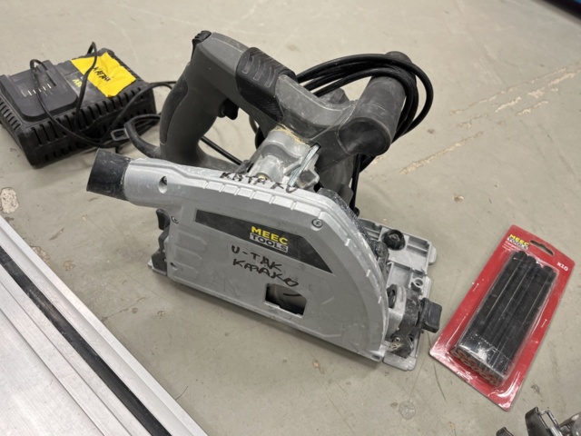 1057182-5 Tool kit #10 Meec & Bosch