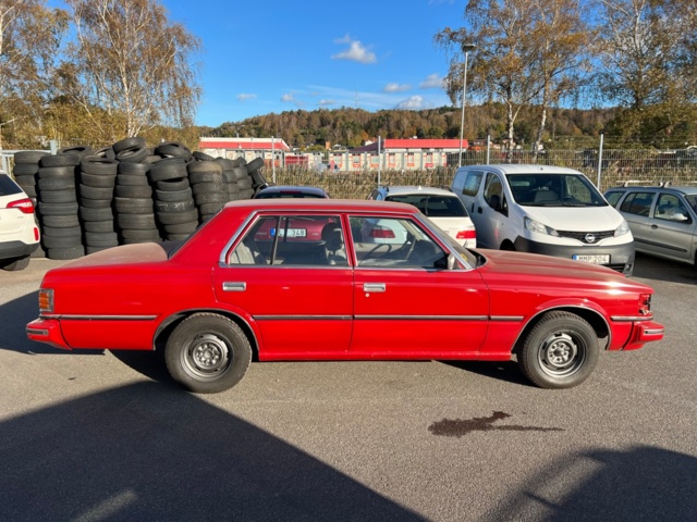 733028-6 Toyota Crown super saloon 2.8 - 1982