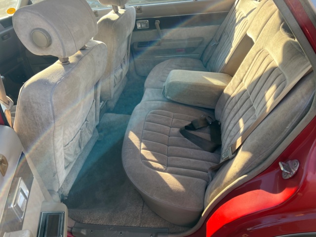 733028-9 Toyota Crown super saloon 2.8 - 1982