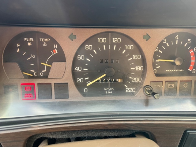 733028-17 Toyota Crown super saloon 2.8 - 1982