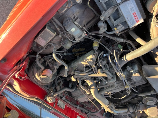 733028-24 Toyota Crown super saloon 2.8 - 1982