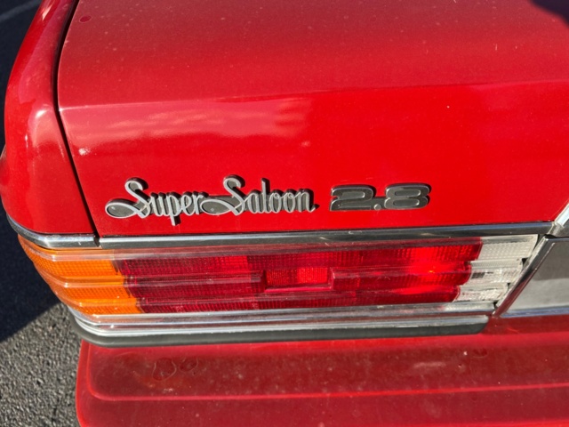 733028-34 Toyota Crown super saloon 2.8 - 1982