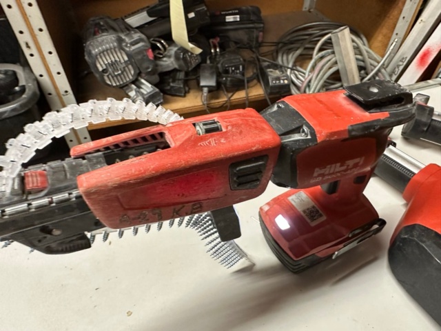 1071180-13 Hilti tools several screwdrivers, circular saw, dust extractor, charger etc