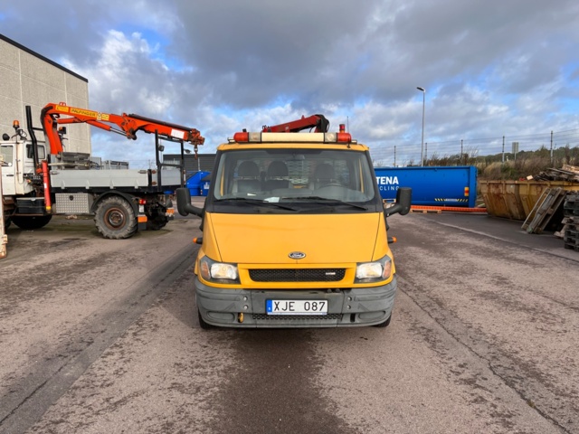 1105547-13 Ford Transit T350 Chassis Cab 2.4 TDCi RWD - 2006