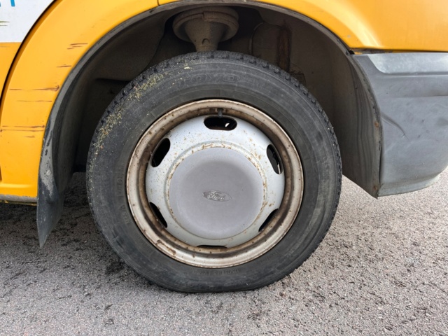 1105547-11 Ford Transit T350 Chassis Cab 2.4 TDCi RWD - 2006