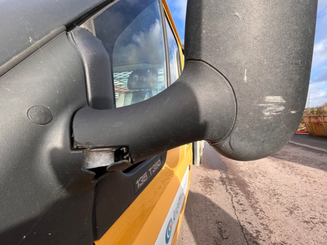 1105547-30 Ford Transit T350 Chassis Cab 2.4 TDCi RWD - 2006