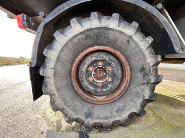 1105548-17 Mercedes-Benz UNIMOG U 1300 L - 1986