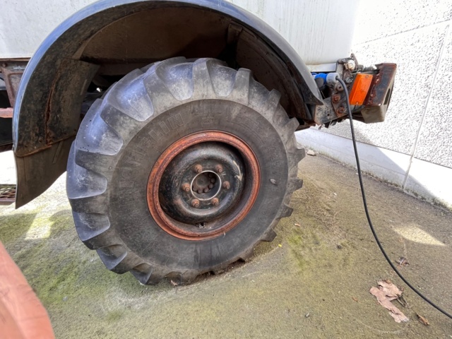 1105548-19 Mercedes-Benz UNIMOG U 1300 L - 1986