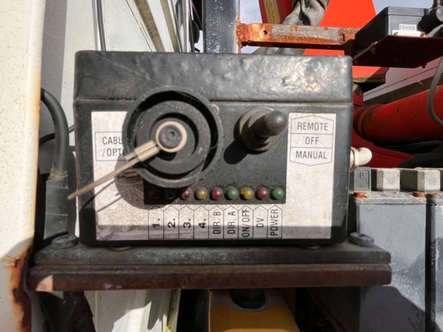 1105548-32 Mercedes-Benz UNIMOG U 1300 L - 1986