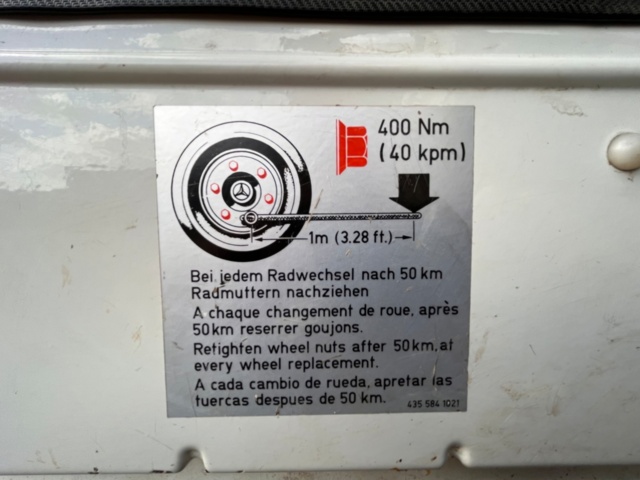 1105548-25 Mercedes-Benz UNIMOG U 1300 L - 1986