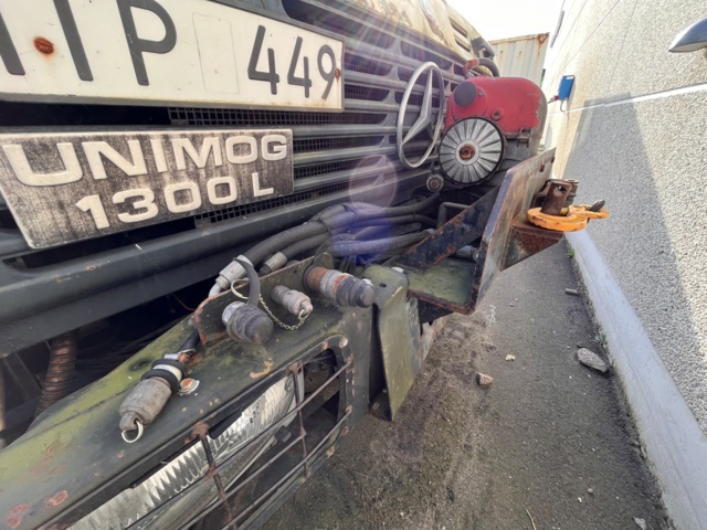 1105548-9 Mercedes-Benz UNIMOG U 1300 L - 1986