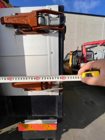 1105548-27 Mercedes-Benz UNIMOG U 1300 L - 1986