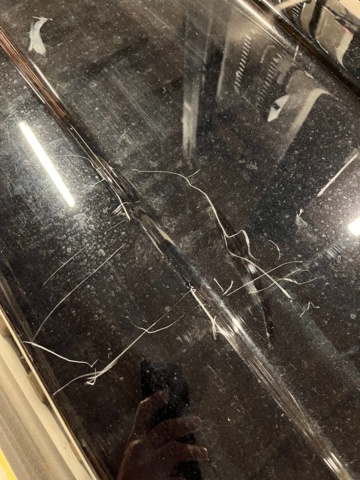 1105568-7 Roof box Thule Touring 700