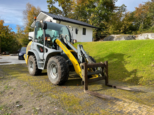 1039648-2 Loader Kramer 380 - 2005