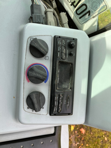 1039648-17 Loader Kramer 380 - 2005