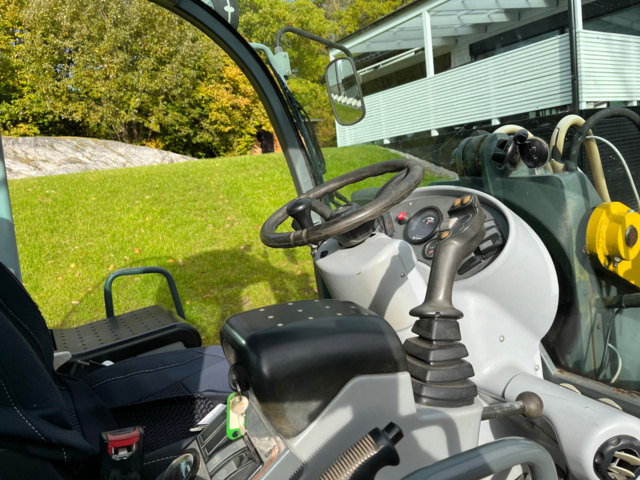 1039648-19 Loader Kramer 380 - 2005