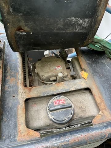 1039650-4 Soil vibrator Wacker DPU 6055 - 2005