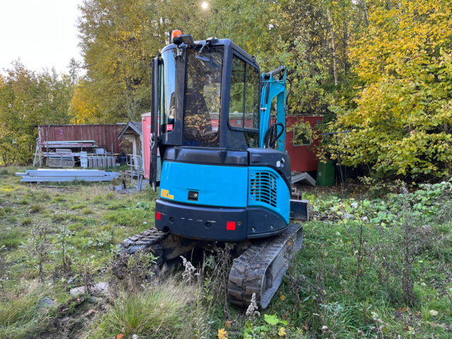 1039653-3 Excavator Airman AX33U-5 - 2012