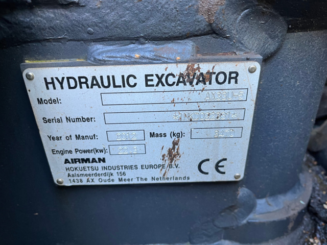 1039653-13 Excavator Airman AX33U-5 - 2012