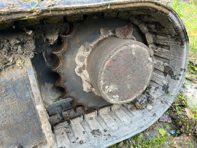 1039653-23 Excavator Airman AX33U-5 - 2012