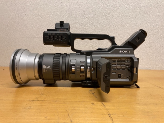 1104087-2 Sony DSR-PD150P Camcorder