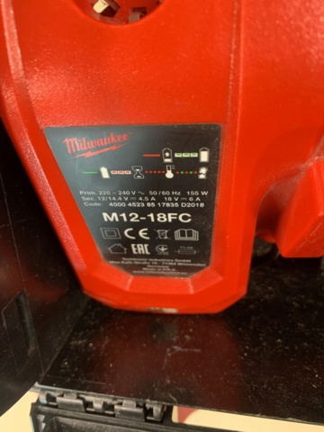 1036798-6 Milwaukee tool kit