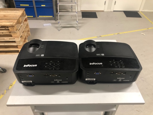 1035247-2 InFocus SP1080 and IN118HDxc projector