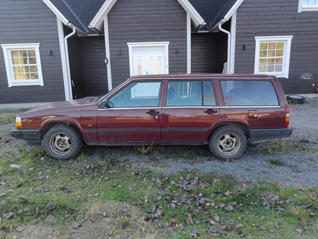 999456-2 Volvo 740 Kombi 2.3 -1990