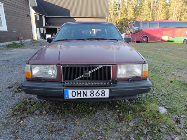 999456-8 Volvo 740 Kombi 2.3 -1990
