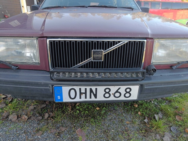 999456-18 Volvo 740 Kombi 2.3 -1990