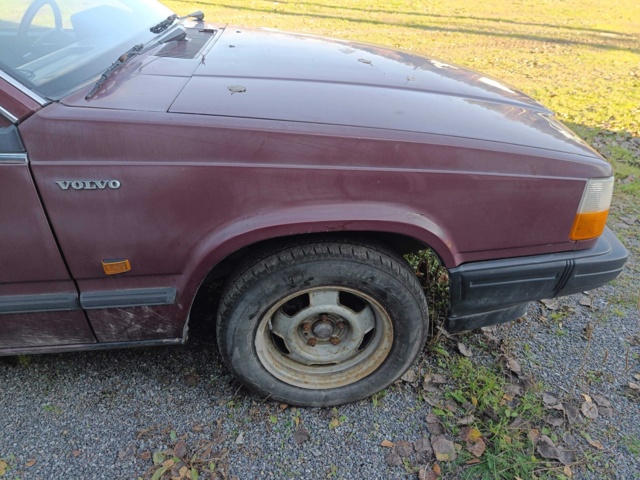 999456-45 Volvo 740 Kombi 2.3 -1990