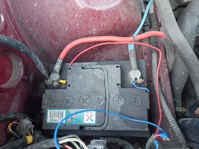 999456-63 Volvo 740 Kombi 2.3 -1990