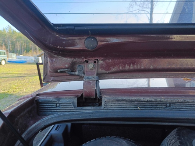 999456-69 Volvo 740 Kombi 2.3 -1990