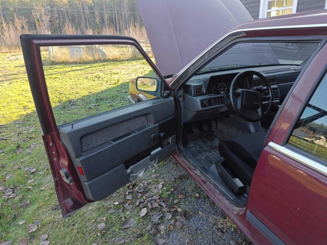 999456-81 Volvo 740 Kombi 2.3 -1990