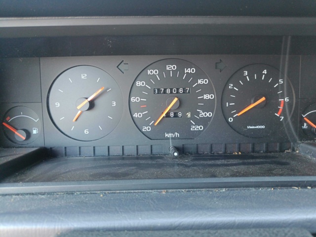 999456-96 Volvo 740 Kombi 2.3 -1990