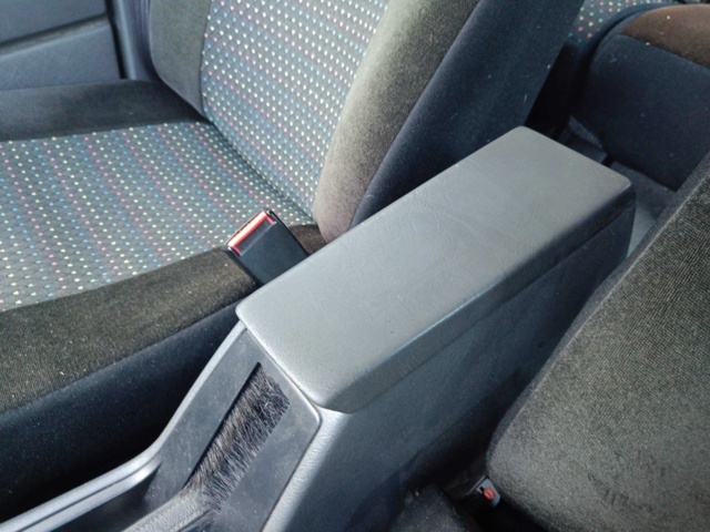 999456-102 Volvo 740 Kombi 2.3 -1990