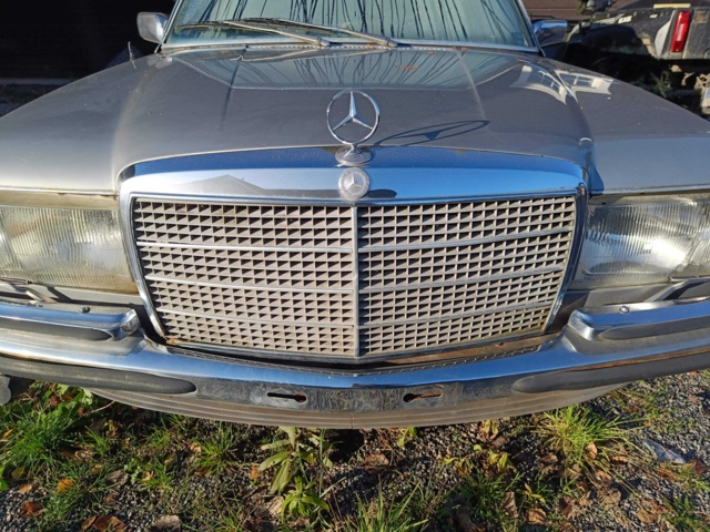 999457-19 Mercedes-Benz 450 SEL -1975 Repair item