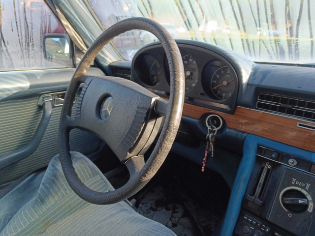 999457-98 Mercedes-Benz 450 SEL -1975 Repair item