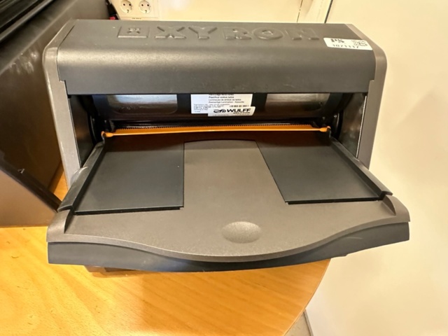 1071117-3 Laminating machine A3 Xyron 1255 and 2 cassettes of laminating film