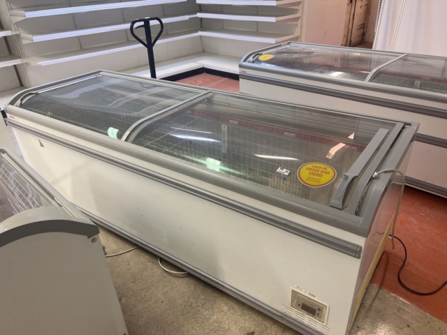 1050500-1 Freezer box AHT- PARIS 250