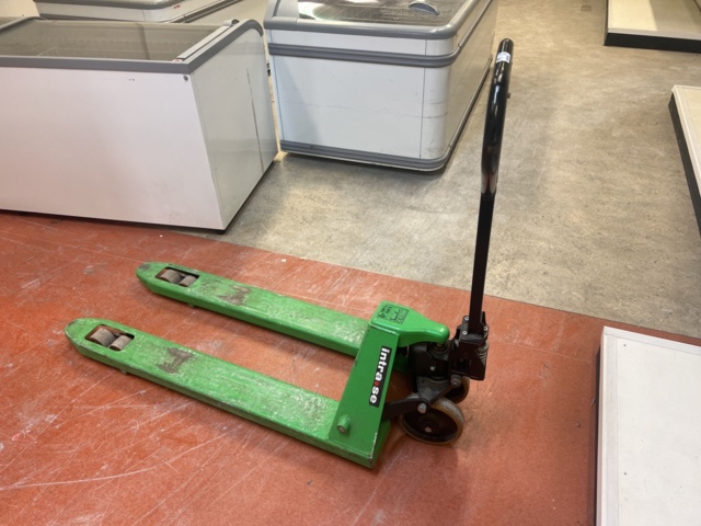 1050504-1 Pallet truck Eurolifter 2015