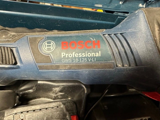 1071203-2 Angle cutter Bosch Professional GWS 18-125 V-LI