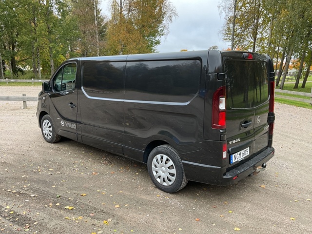 1061558-3 Opel Vivaro Van 2.9t 1.6 CDTI BIturbo - 2017