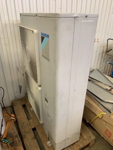 992754-4 Air-water heat pump Daikin Altherma